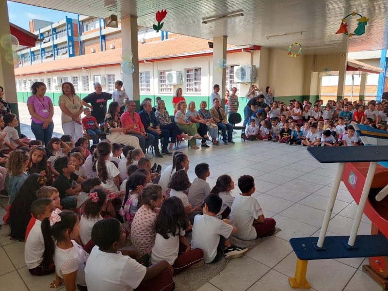 Galerinha ficou ligada – Foto: PHOTO-2023-10-11-17-12-25 (1)