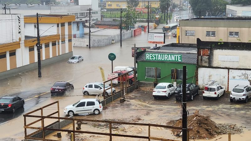 Climatologista se referiu a situação como "dilúvio" 