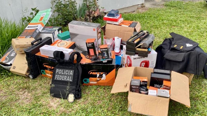 Material encontrado durante a opera&ccedil;&atilde;o – Foto: Pol&iacute;cia Federal/Divulga&ccedil;&atilde;o/ND