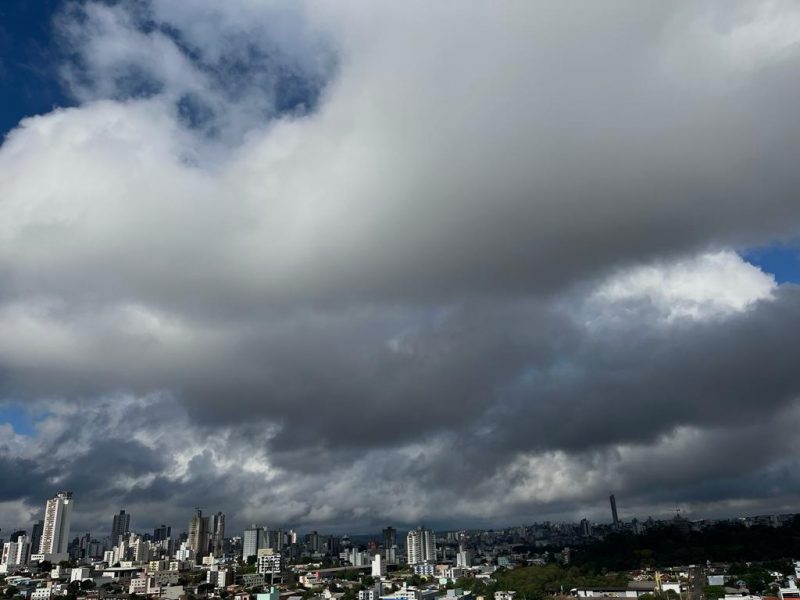 As chuvas avançam pelo Grande Oeste e áreas de divisa com o Rio Grande do Sul entre a manhã e a tarde da quarta-feira (11)  &#8211; Foto: Lidiane Pagliosa/ND