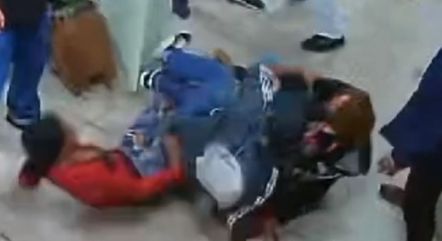 professora &eacute; agredida em escola de S&atilde;o Paulo – Foto: REPRODU&Ccedil;&Atilde;O / JORNALISMO TUBNET