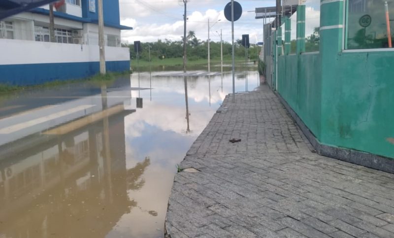 Aulas s&atilde;o suspensas por conta de inunda&ccedil;&otilde;es principalmente no entorno das unidades escolares – Foto: Secom Itaja&iacute;/Divulga&ccedil;&atilde;o/ND