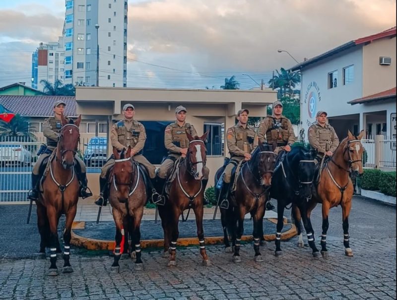 Cavalaria da PM será usada para reforço na segurança dos moradores de Rio do Sul &#8211; Foto: 13° Batalhão de Polícia Militar/Divulgação/ND