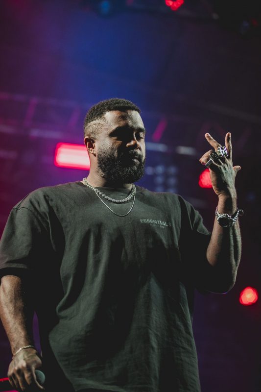 Baco Exu do Blues leva o seu ecumenismo l&iacute;rico para o festival ARVO – Foto: Roncca/Divulga&ccedil;&atilde;o