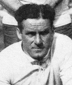 H&eacute;ctor Scarone, autor de seis gols no confronto, lidera esta lista – Foto: AUF/Divulga&ccedil;&atilde;o