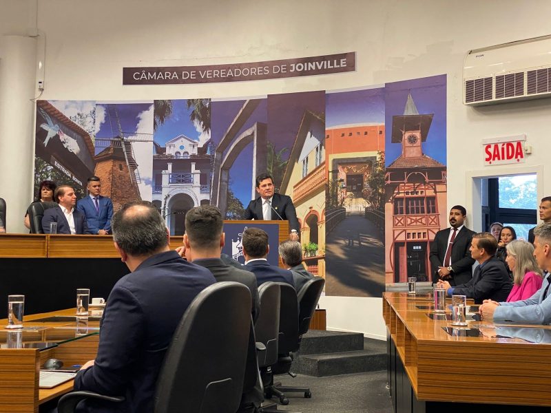 Na cerim&ocirc;nia, Sergio Moro destacou sua rela&ccedil;&atilde;o com Joinville e o combate &agrave; corrup&ccedil;&atilde;o – Foto: Isabella Motta/NDTV