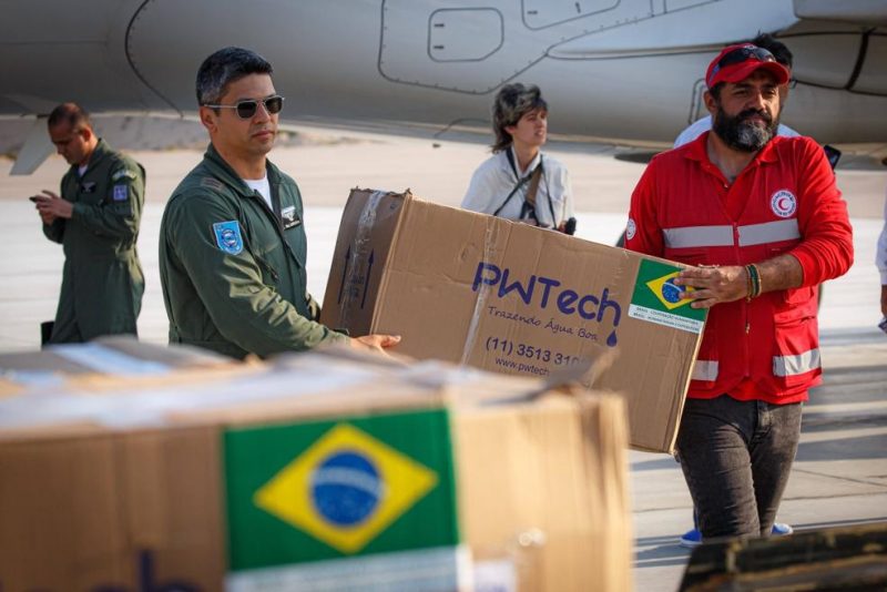 Kits humanit&aacute;rios enviados pelo governo federal chegam ao Egito – Foto: SO Johnson/FAB/Divulga&ccedil;&atilde;o/ND