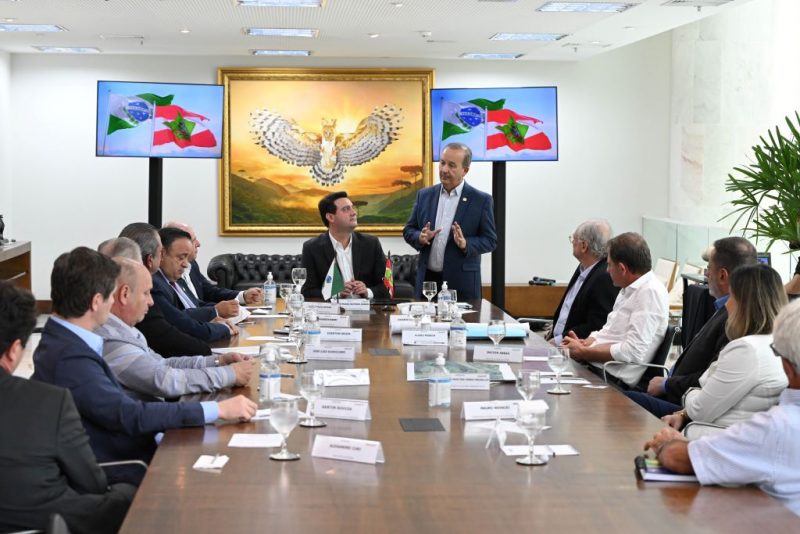 SC e PR criam grupo com especialistas para minimizar cheias causadas pelo Rio Igua&ccedil;u – Foto: Eduardo Valente / GOVSC