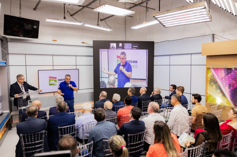 Evento reuniu autoridades em Chapec&oacute; (SC) – Foto: Michel Kuntze/ND