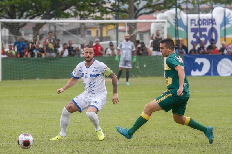 Jogadores Náutico e Bandeirante