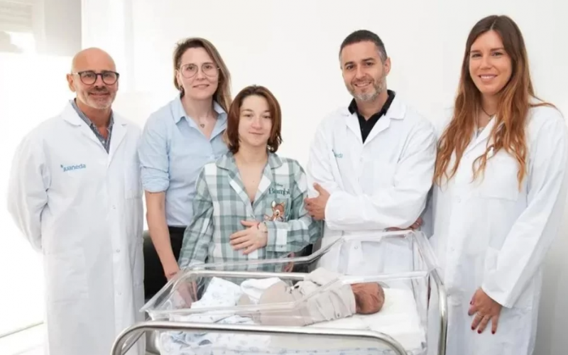 Bebê gerador por duas mulheres nasce na Espanha