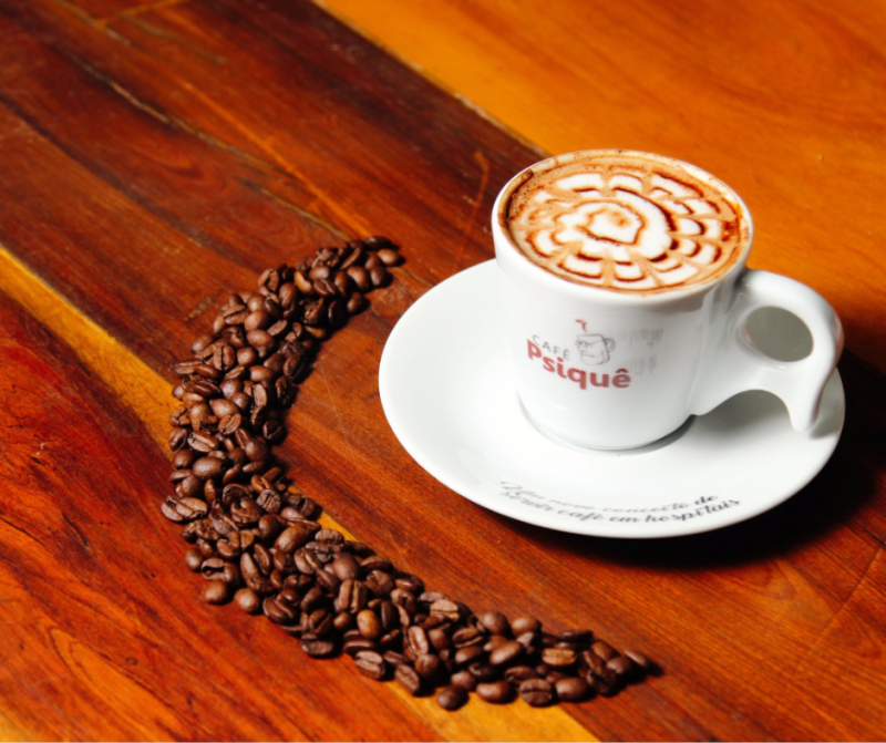 Cafeteria em formato de quiosque dentro de Centro M&eacute;dico &eacute; uma das bem avaliadas de Florian&oacute;polis – Foto: Caf&eacute; Psiqu&ecirc;/TripAdvisor