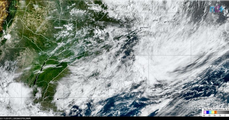 imagem de satélite desse início de manhã muita nebulosidade entre o planalto e litoral catarinense; Chuva dá uma trégua