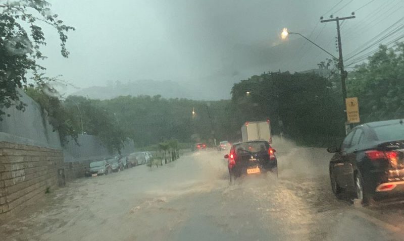 Chuvas em Florianópolis persistem