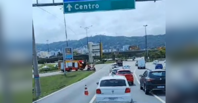 Foto da Pedro Ivo Campos com o acidente