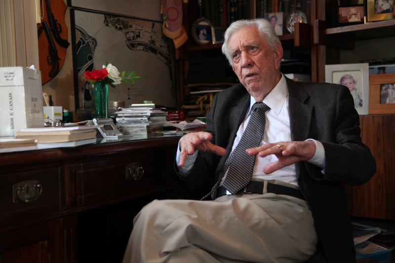 Colombo Salles foi nomeado por Emílio Médici -