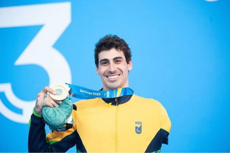 Joinvilense Talisson Glock bateu recorde e ficou com o ouro no Parapan