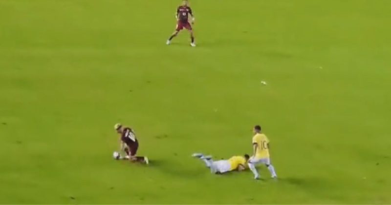 Duelo dos dribles em gifs: Quem é o melhor driblador, Messi ou