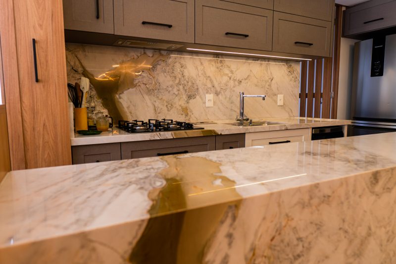 Descubra as vantagens de utilizar pedras na decoração