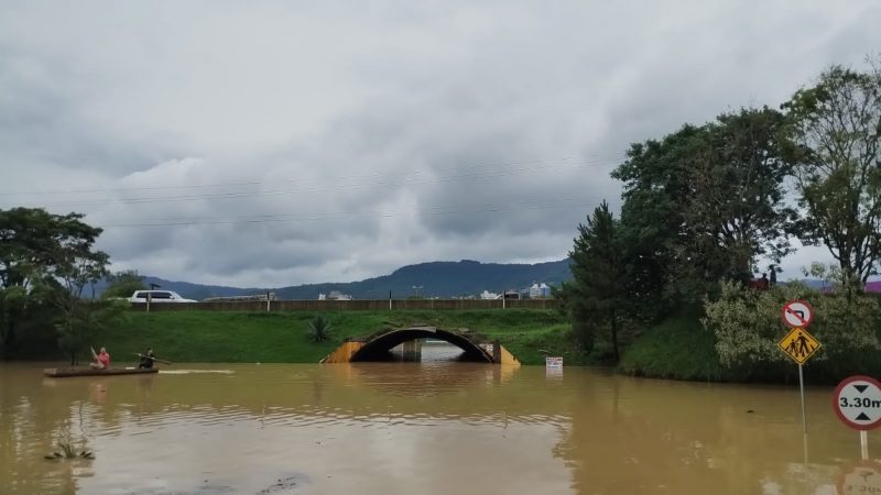 Prefeitura de Rio do Sul comunicou que esta enchente é maior do que a enfrentada no mês passado 