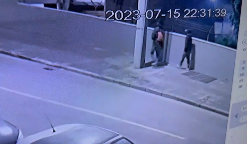 VÍDEO: Homem é acusado de furtar até R$ 20 mil em doações para APAE em Florianópolis