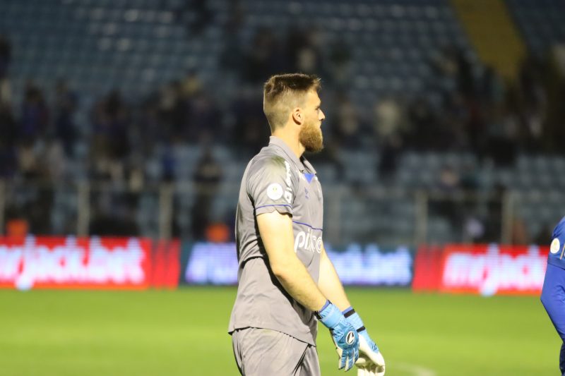 Igor Bohn: goleiro do Avaí foi o destaque do clube em 2023