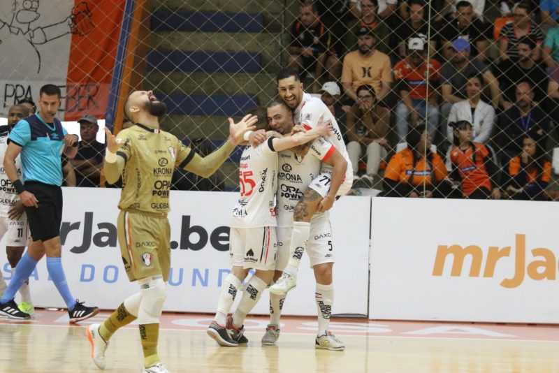 Carlos Barbosa x Joinville: onde assistir ao jogo das quartas de final da  Liga Nacional de Futsal - NSC Total