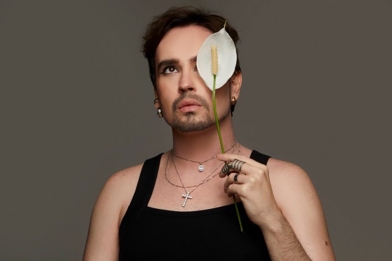 Johnny Hooker é uma das estrelas no Festival Saravá