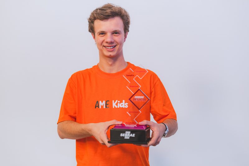 Leonardo Ames, da Ame Kids, &eacute; o vencedor da 3&ordf; temporada do Sebrae Desafia – Foto: Jos&eacute; Somensi