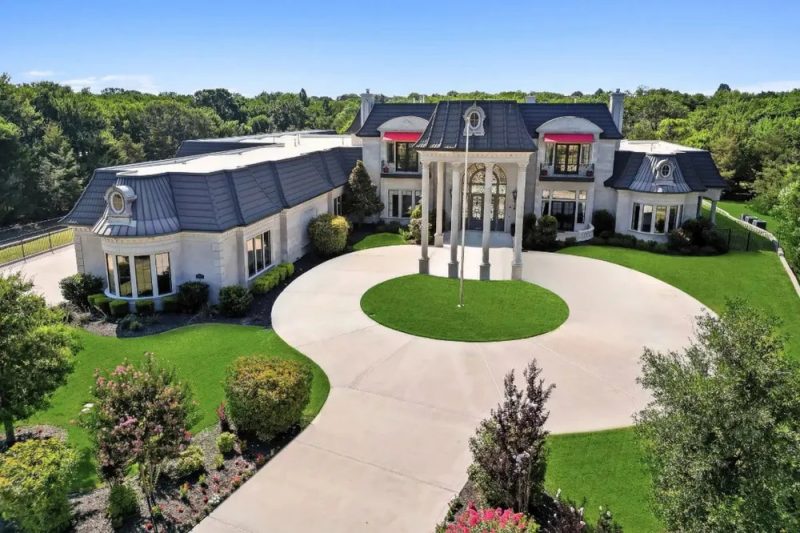 Mansão no Texas tem pista de boliche.