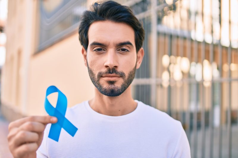 Blue November is recognized worldwide as a month for men's health awareness, promoting prevention, early diagnosis and promoting healthy lifestyles among men.  Photo: Disclosure/Help Emergency Medical Services and Telemedicine