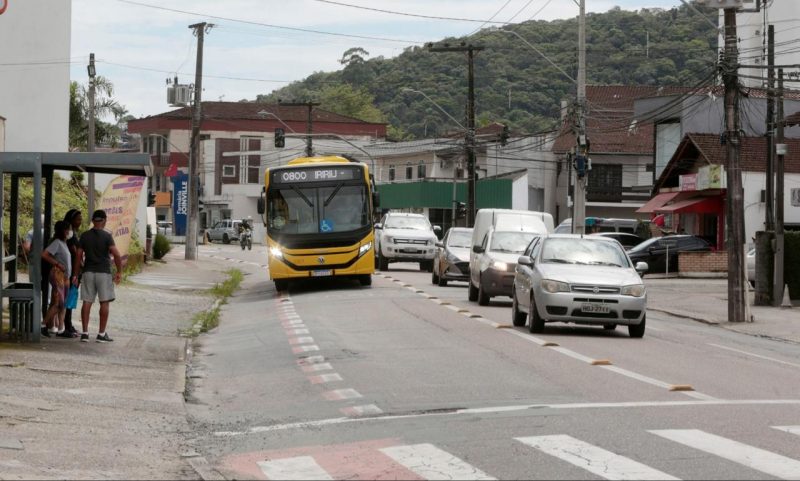 The bus lane on Iririou Street in Joinville will undergo asphalt requalification – Photo: Joinville City Hall