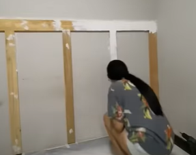 Gastando pouco, pallets são uma ótima opção para você que deseja economizar na decoração - Foto: RayaneBM/Divulgação/ND