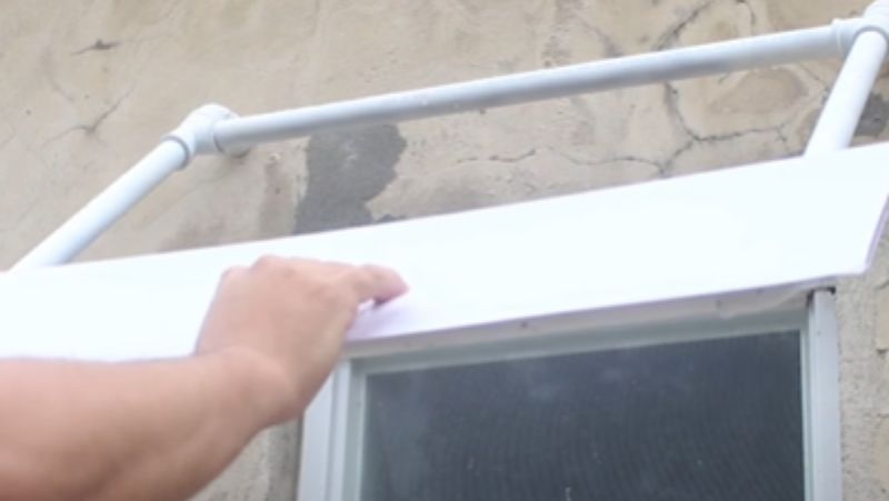 Pedreiro ensina como fazer toldo