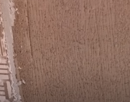 Vídeo do pedreiro ensina como rebocar parede gastando apenas R$ 10