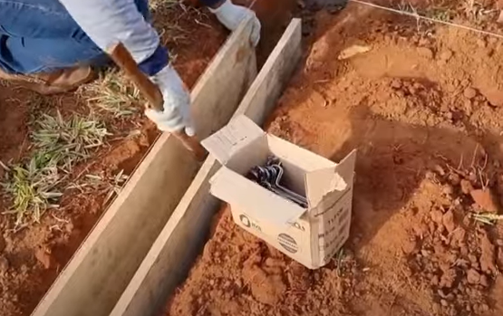 Pedreiro mostra dica para fazer caixaria