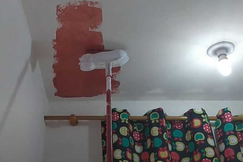 Pedreiro ensina técnica para não sujar casa na hora de pintar