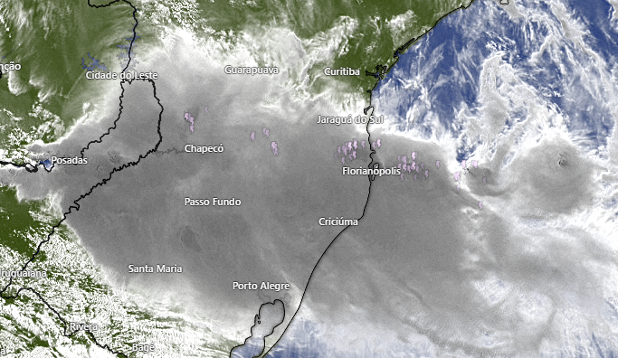 Tempestade em Santa Catarina traz supercélula 