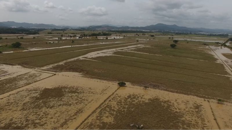 Imagem mostra zona rural de Itaja&iacute; ap&oacute;s inunda&ccedil;&otilde;es do fim de semana – Foto: Tiago Stegs/Reprodu&ccedil;&atilde;o/ND