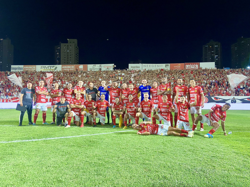 Vila Nova depende apenas das pr&oacute;prias for&ccedil;as na S&eacute;rie B – Foto: Vila Nova/Divulga&ccedil;&atilde;o/ND