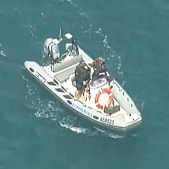 Equipes est&atilde;o realizando buscas na regi&atilde;o para encontrar o corpo do surfista – Foto: 7NEWS Adelaide/Reprodu&ccedil;&atilde;o/ND