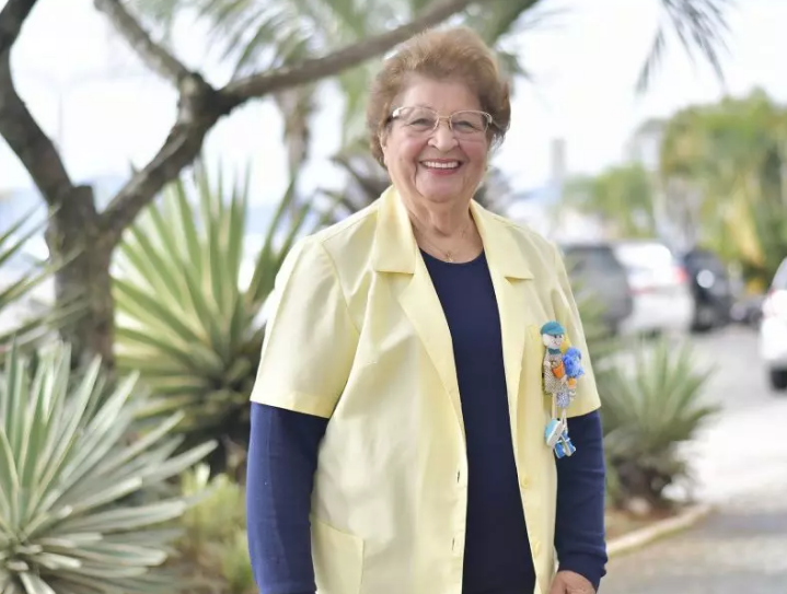 Maria Gertrudes da Luz Gomes, a Vovó Gertrudes, fundadora e presidente da Avos