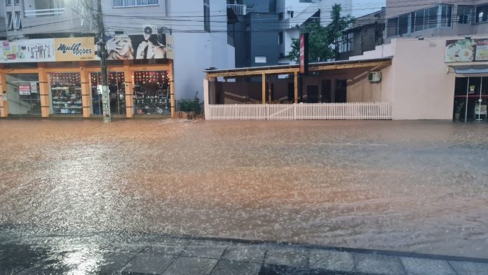 &Aacute;rea central da cidade n&atilde;o foi afetada por alagamentos – Foto: Reprodu&ccedil;&atilde;o ND