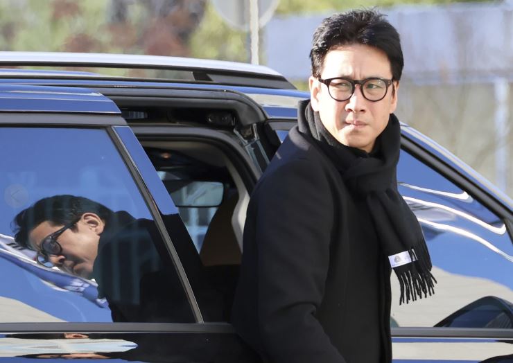 Lee Sun-kyun foi achado morto em seu carro – Foto: Reprodu&ccedil;&atilde;o/AP/ND