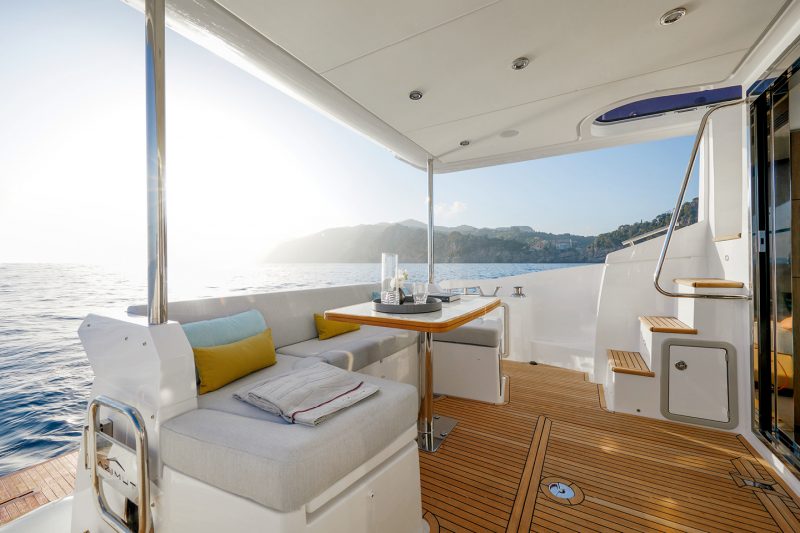 Detalhes do iate escolhido por Thiago Silva para presentear esposa s&atilde;o tradicionais da marca Azimut – Foto: Azimut/Reprodu&ccedil;&atilde;o