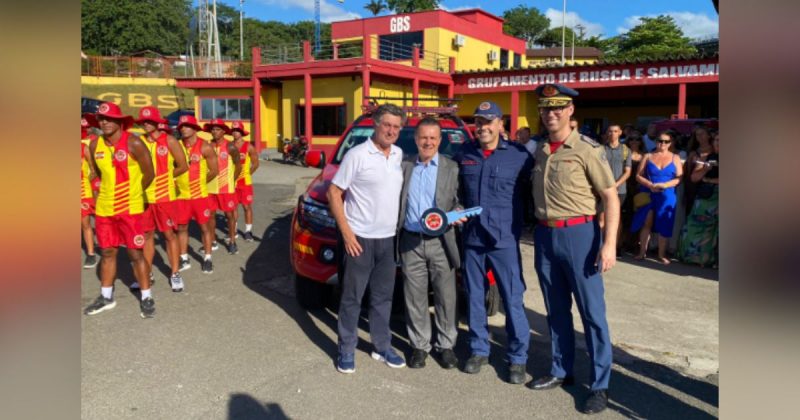 A caminhonete ser&aacute; para usada para impulsionar os projetos sociais – Foto: CBMSC/Divulga&ccedil;&atilde;o/ND