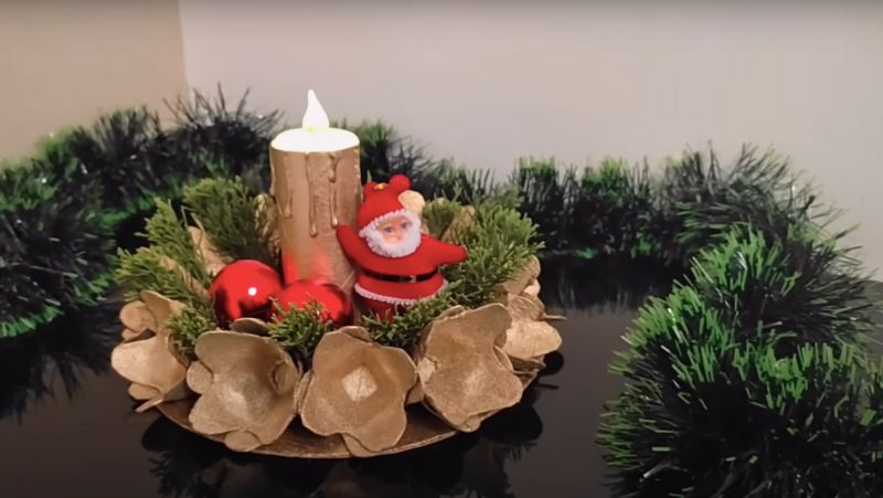 Decoração de Natal pode ser usada como arranjo de mesa 