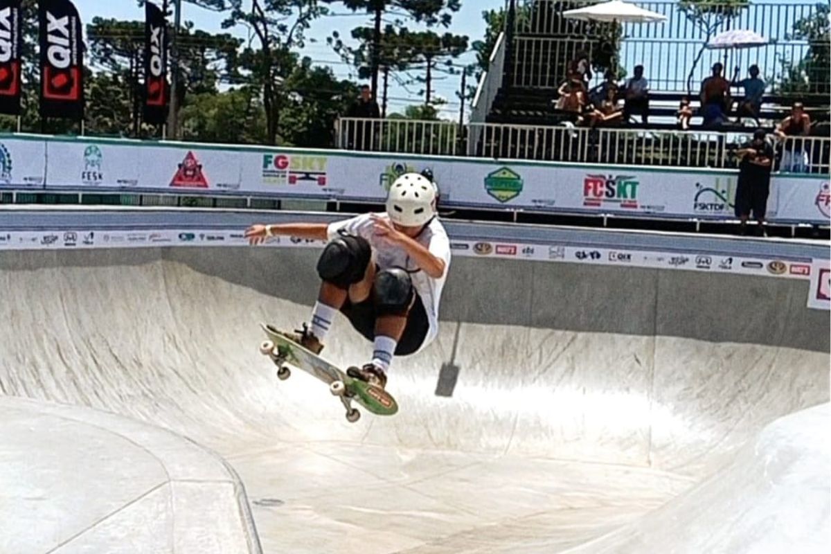 Jovem skatista joinvilense fica entre os 10 melhores no Brasileiro de