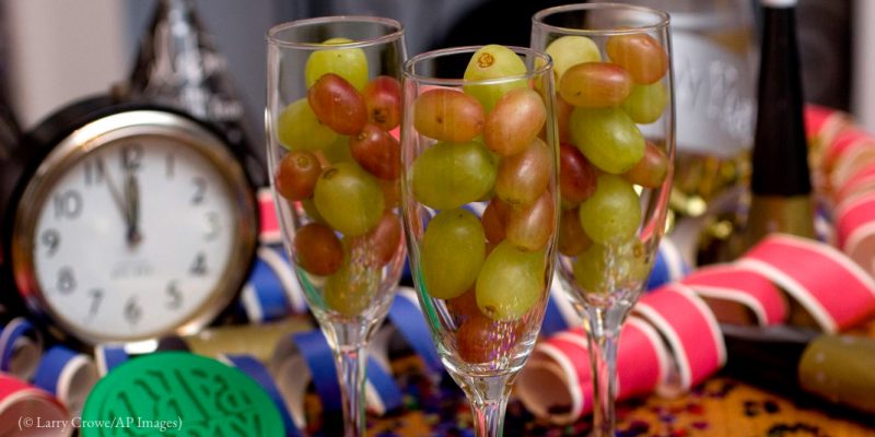 Comer uvas é uma das opções para ter boa sorte, na Espanha.