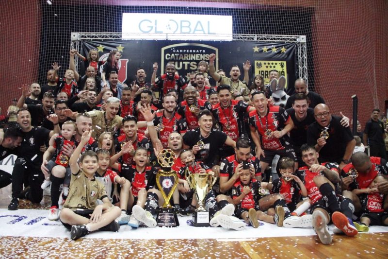 JEC Futsal comemora o título catarinense que não vinha desde 2020